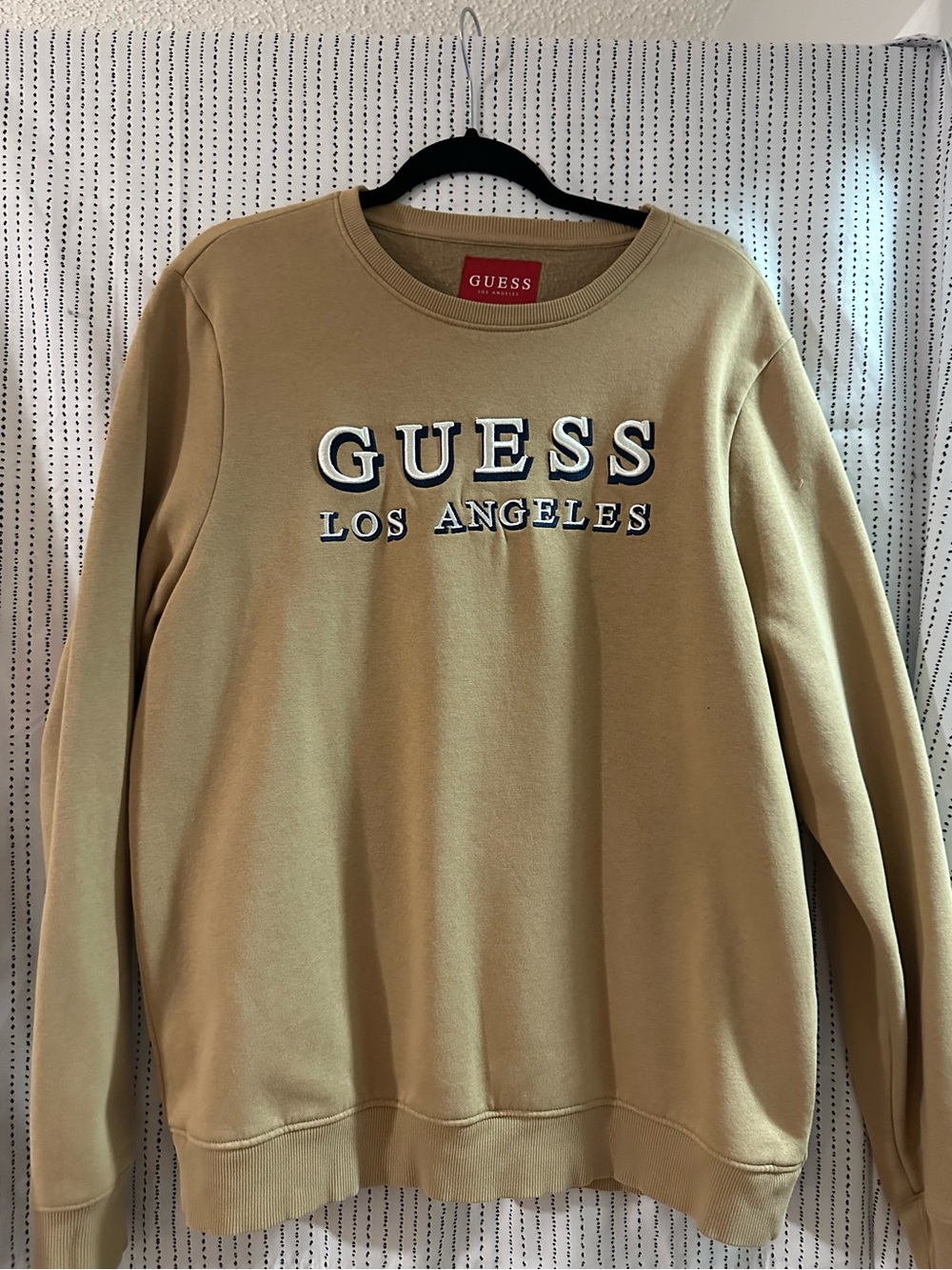 GUESS Men's Crewneck Sweatshirt in Khaki with Embroidered Logo